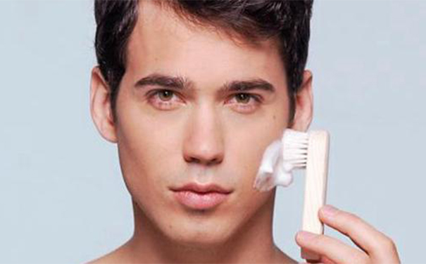 男人油性皮肤怎么保养？男人油性皮肤怎么改善？(1)