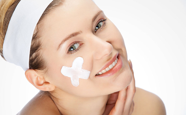 皮肤补水有什么好处？给皮肤补水的好处(1)