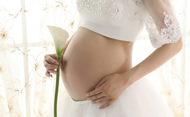 孕妇羊水少怎么补？孕妇羊水少怎么补的快？(1)