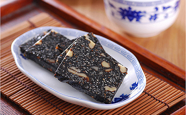 更年期吃阿胶好吗？更年期可以吃阿胶吗？(1)