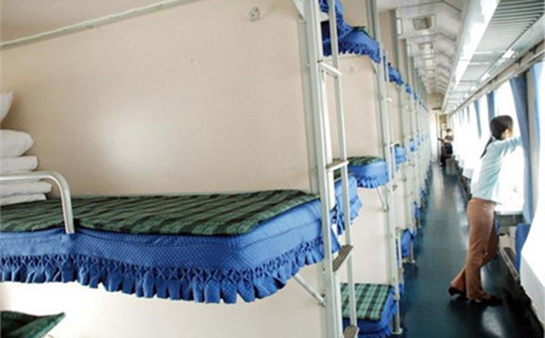 孕妇坐火车要注意什么？孕妇坐火车注意事项(1)