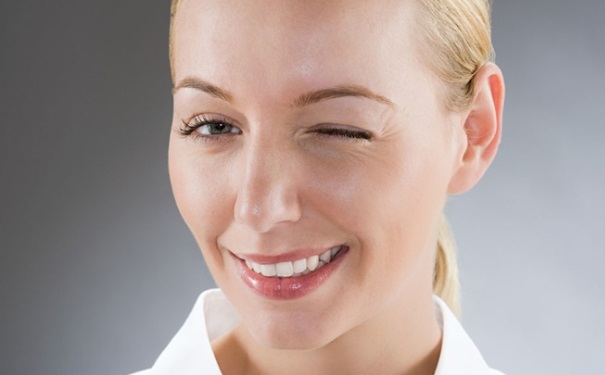 眼霜什么时候用最好？眼霜什么时候用效果最好？(1)