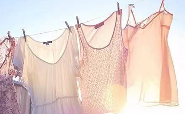 新买的衣服掉色怎么办？新衣服掉色严重怎么办？(1)