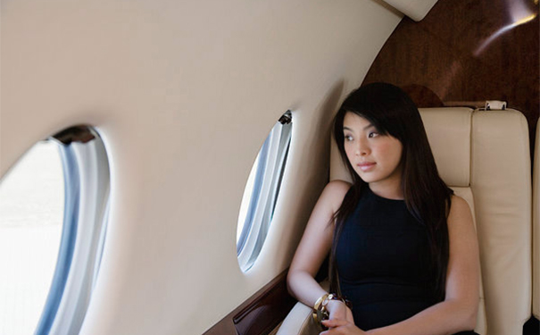 坐飞机对孕妇有影响吗？孕妇坐飞机对胎儿会有影响吗？(1)