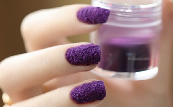 怎么涂指甲油好看？怎么把指甲油涂好看？(1)