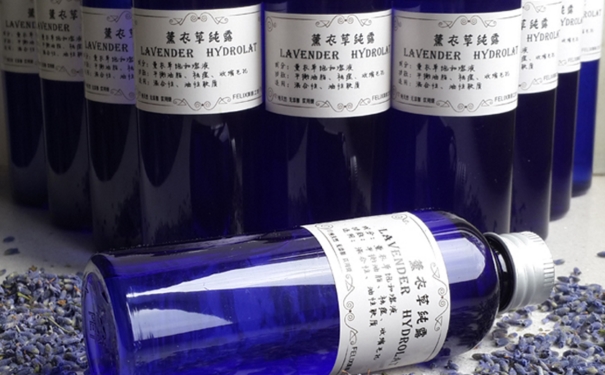 纯露和爽肤水的区别有哪些？纯露和爽肤水哪个好？(1)