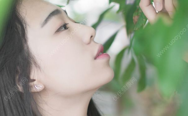 月经还没来是怎么回事？月经还没来怎么调理？(1)