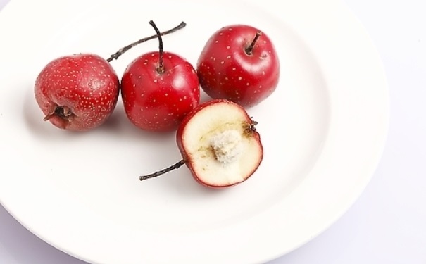 怀孕一个月了不能吃什么？怀孕初期饮食上要注意什么？(1)