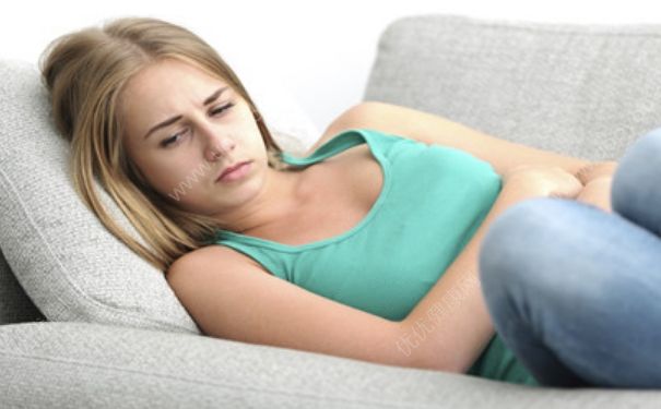 女生来月经肚子疼怎么办？女生来月经吃什么好？(2)