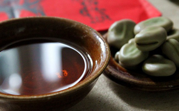五味子泡酒有什么功效？五味子泡酒的功效与作用[图]