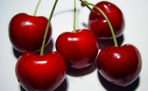 夏季吃什么水果对皮肤好？夏天吃什么水果能美白？(1)