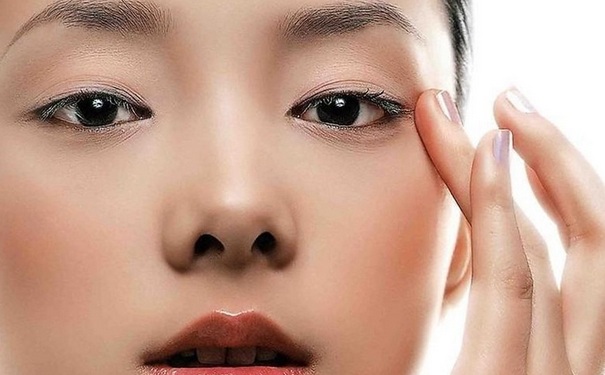 眼部细纹消除妙招有哪些？眼部细纹消除有哪些偏方？(1)