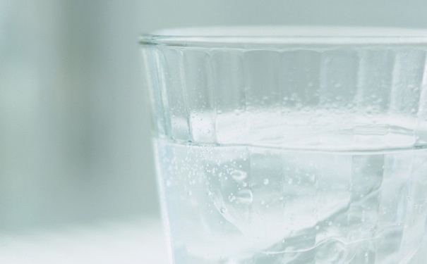 开水凉了可以再烧开喝吗？重复加热的水喝了有什么危害