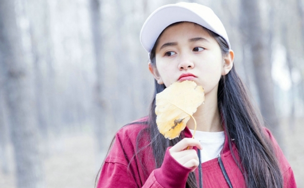 女性经期可以洗澡吗？女性经期洗澡有什么好处和坏处？(1)