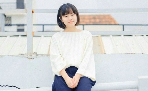 14岁女生长白头发是什么原因？14岁女生长白头发是怎么回事？(1)