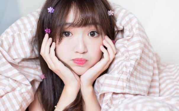 14岁女生长白头发是什么原因？14岁女生长白头发是怎么回事？(3)