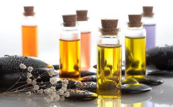 丰胸精油有效果吗？丰胸精油有何副作用？(1)