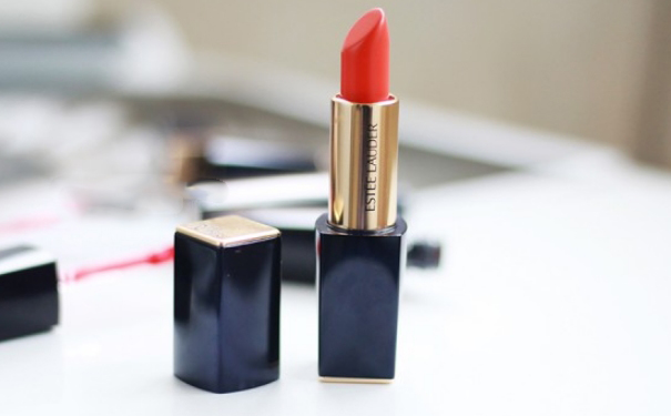 雅诗兰黛倾慕口红价格是多少？雅诗兰黛倾慕口红专柜价是多少？(1)