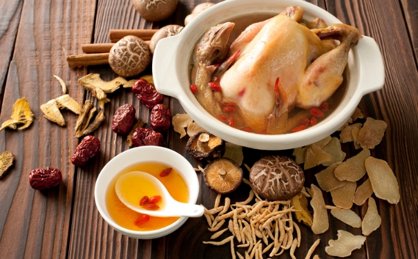 产后生化汤配方有哪些？坐月子生化汤有什么配方？(1)