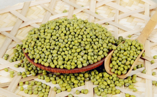 降低胆固醇的食物有什么？吃什么可以降低胆固醇？(1)