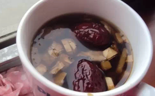 贫血吃什么最补血？吃什么食物补血效果最好？(1)