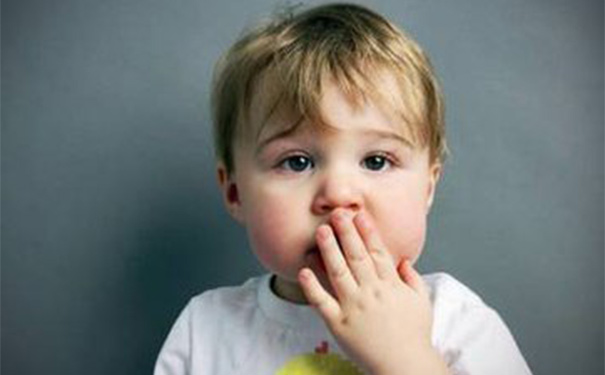小孩子模仿结巴说话会口吃吗？小孩子口吃的原因有哪些？(1)