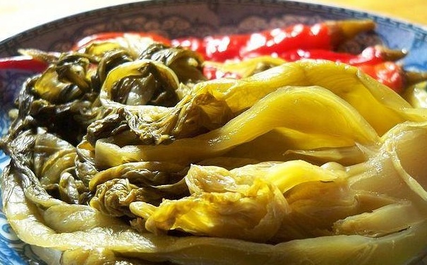 孕妇可以吃酸菜吗？孕妇吃酸菜有哪些影响？(1)