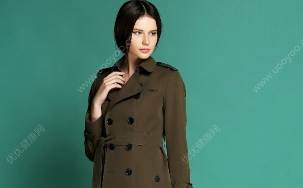 女生冬天能穿风衣吗？女生冬天穿风衣怎么暖和？(1)