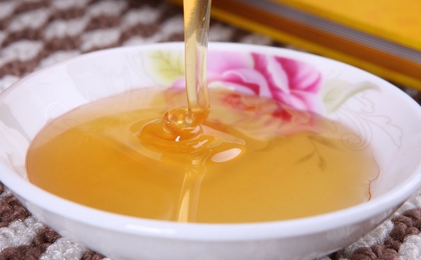 春天润肺喝什么汤比较好？春天可以润肺的食物有哪些？[