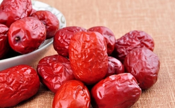 流产后可以吃红枣吗？流产怎么吃红枣最滋补？(1)