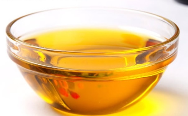 亚麻籽油是什么植物做的油？吃亚麻籽油有什么好处？[图]