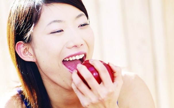 口腔溃疡饮食要注意什么？口腔溃疡饮食注意事项有哪些