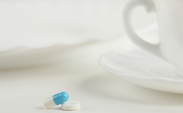 类风湿关节炎会遗传吗？类风湿关节炎是种什么疾病？[图]