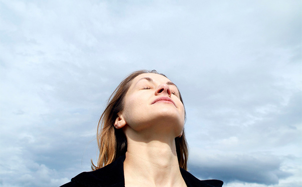 慢性呼吸衰竭怎样治疗？导致慢性呼吸衰竭的疾病有哪些