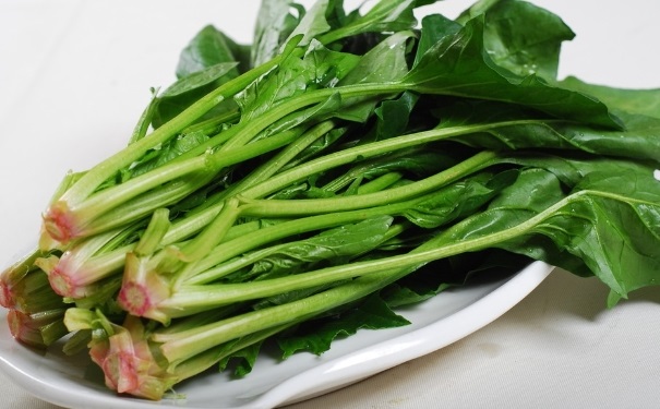 吃菠菜有什么好处？吃菠菜的好处和坏处有哪些？[图]