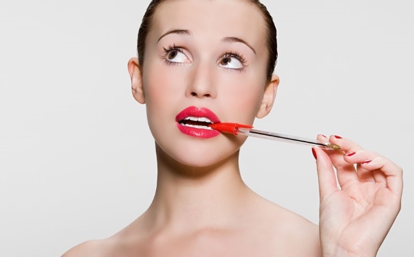 经常口腔溃疡是怎么回事？经常口腔溃疡该如何处理？(1)