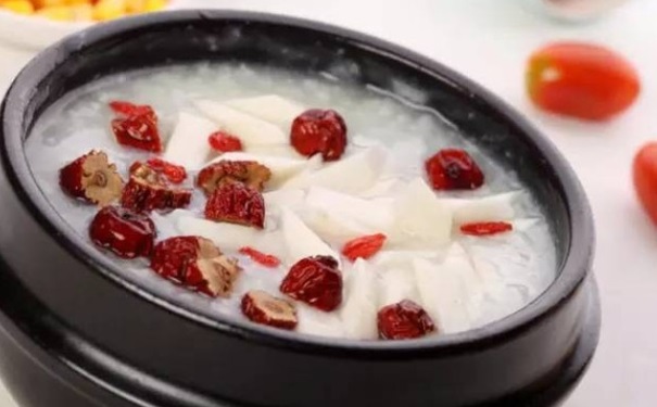 更年期应该吃什么好？吃什么可以缓解更年期症状？(1)