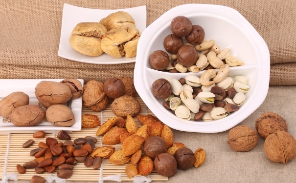 坚果有什么功效？吃坚果有什么禁忌？(1)