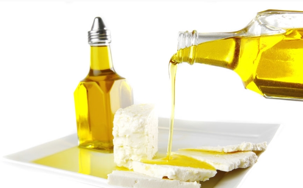 橄榄油只是普通植物油吗？橄榄油有哪些功效？[图]
