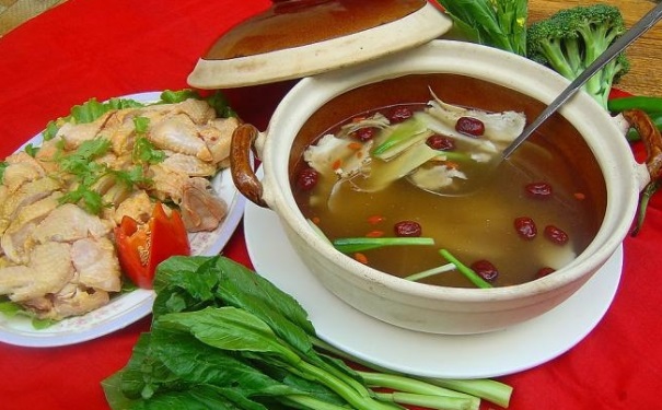 低血压食疗吃什么好？低血压食疗方有哪些？[图]