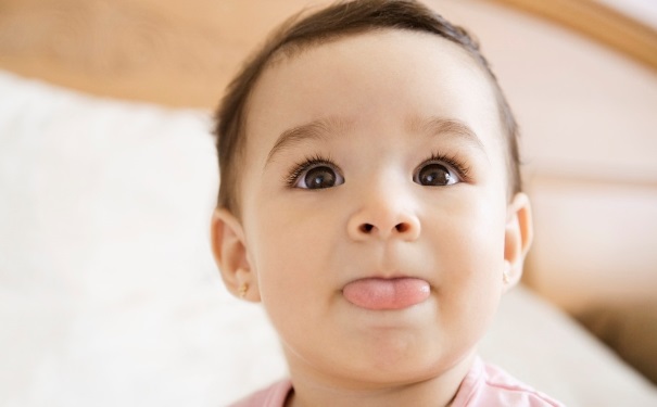 舌头溃疡是什么原因？舌头溃疡的发病原因是什么？[图]