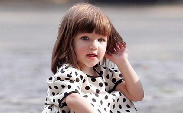 耳朵痛是由什么原因导致的？耳朵不小心进水了该怎么处