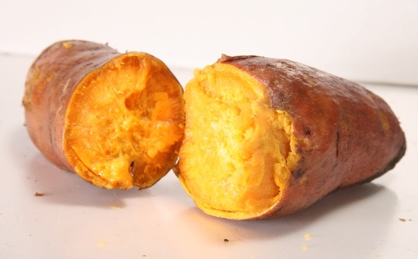 皮肤粗糙怎么吃变光滑？皮肤粗糙吃什么改善？(1)