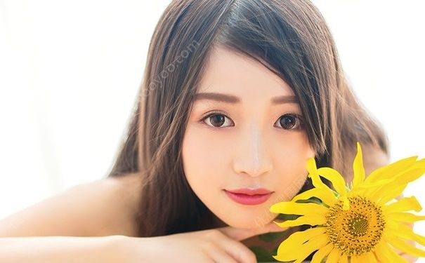 18岁胸小还会发育吗？18岁女生胸小要怎么变大？(3)