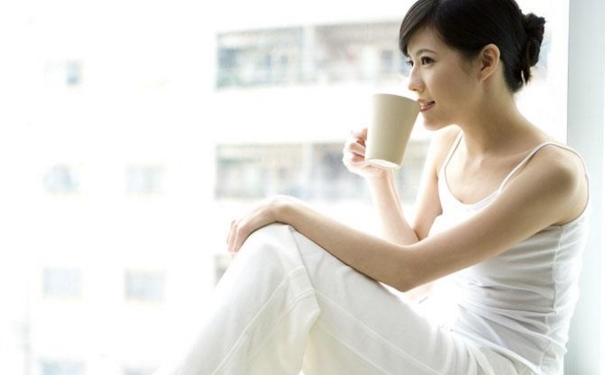 坐月子口渴喝什么好？坐月子口渴喝什么解渴？[图]