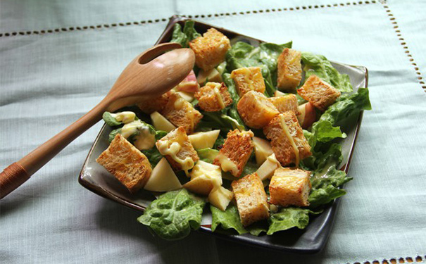 苹果沙拉怎么做？苹果沙拉的做法[图]