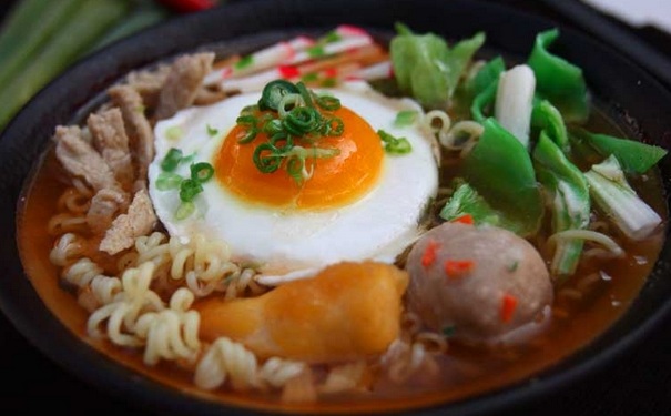 常吃哪些食物易引起胃癌？易致胃癌的坏习惯有哪些？(1)