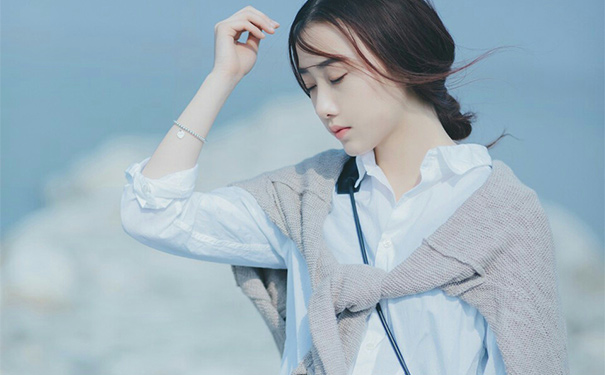 感到经常性的背痛是什么导致？经常性的背痛怎样缓解？[