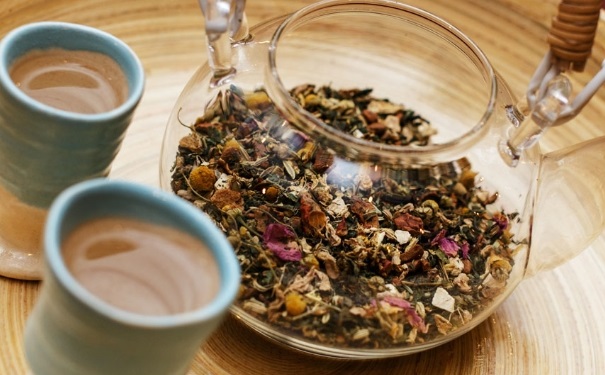 喝花茶有什么功效？花茶应该怎么喝健康？[图]