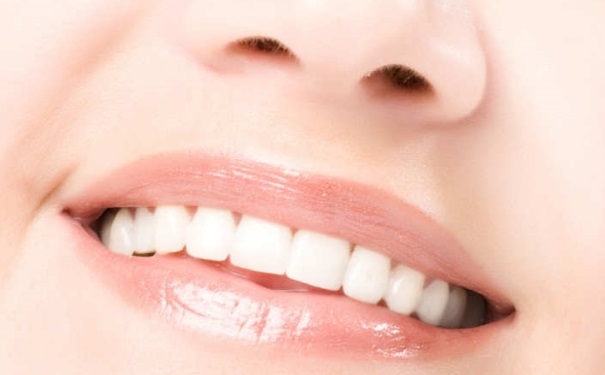 睡觉时为什么会磨牙？长期磨牙有什么危害？[图]